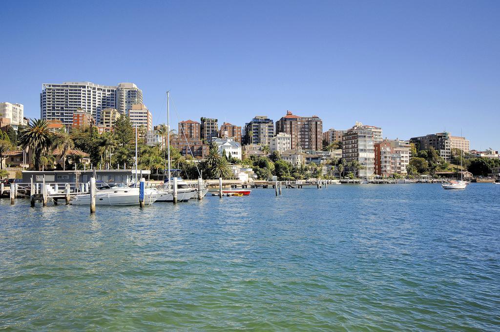 Elizabeth Bay Roslyn Gardens * Sydney