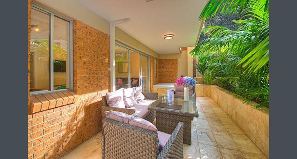 Elizabeth Bay Roslyn Gardens Apartment *